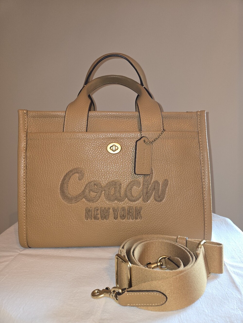 Coach Cargo Medium Leather Tote Bag